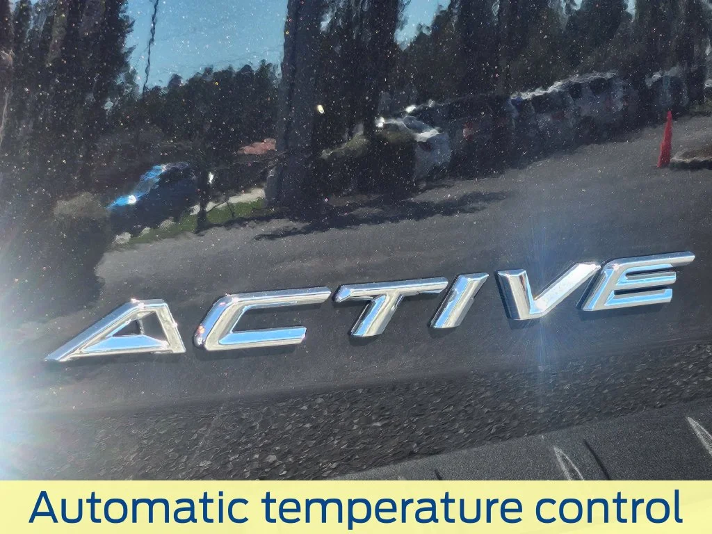 New 2027 Agate Black Metallic Ford Active image 24