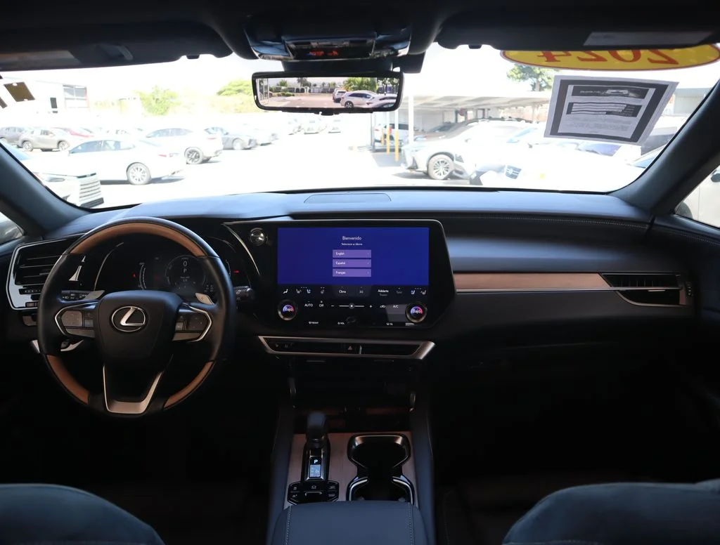 Used 2024 White Lexus 450h+ Luxury image 35