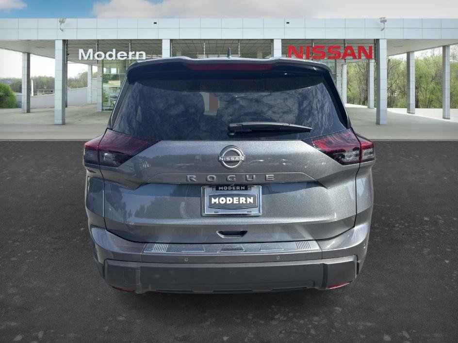 Used 2026 Gun Metallic Nissan SV image 4