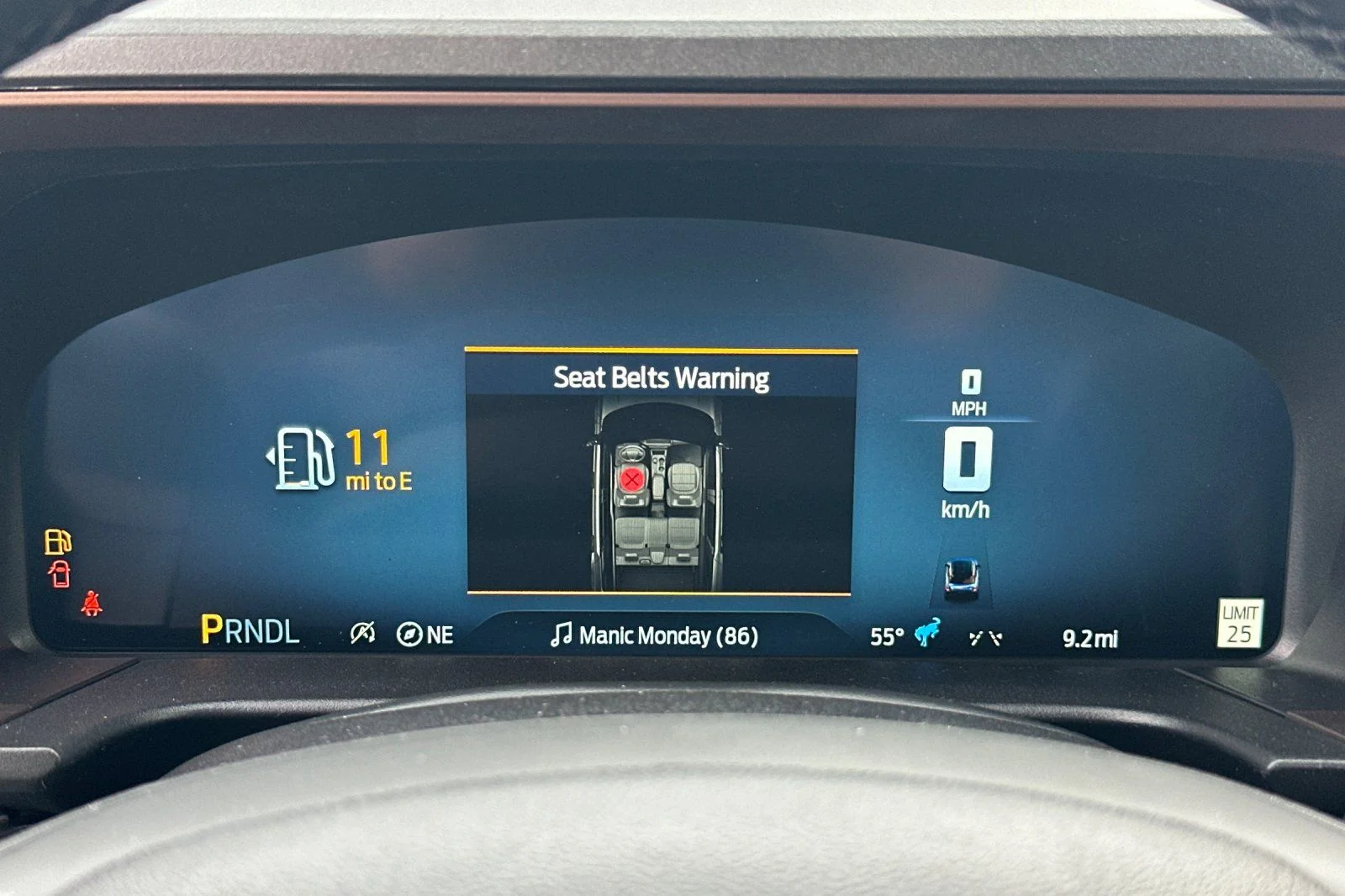New 2025 Azure Gray Metallic Tri-Coat Ford Outer Banks® image 28