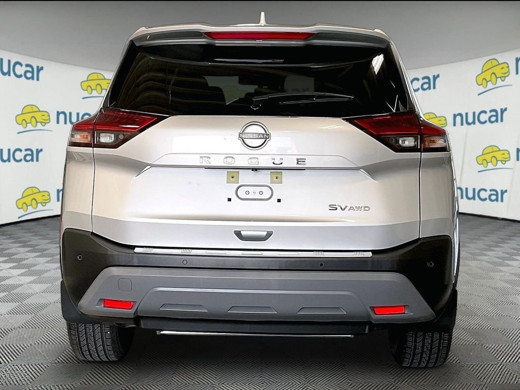 Certified Used 2023 Silver Nissan SV image 5