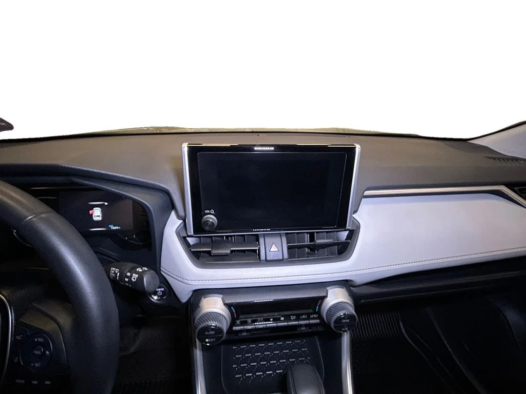 Used 2025 Magnetic Gray Toyota XLE image 10