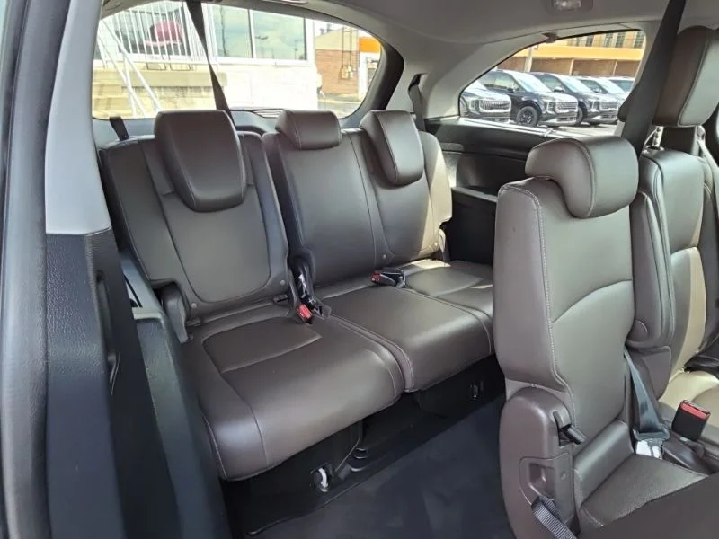 Used 2023  Honda Touring image 20