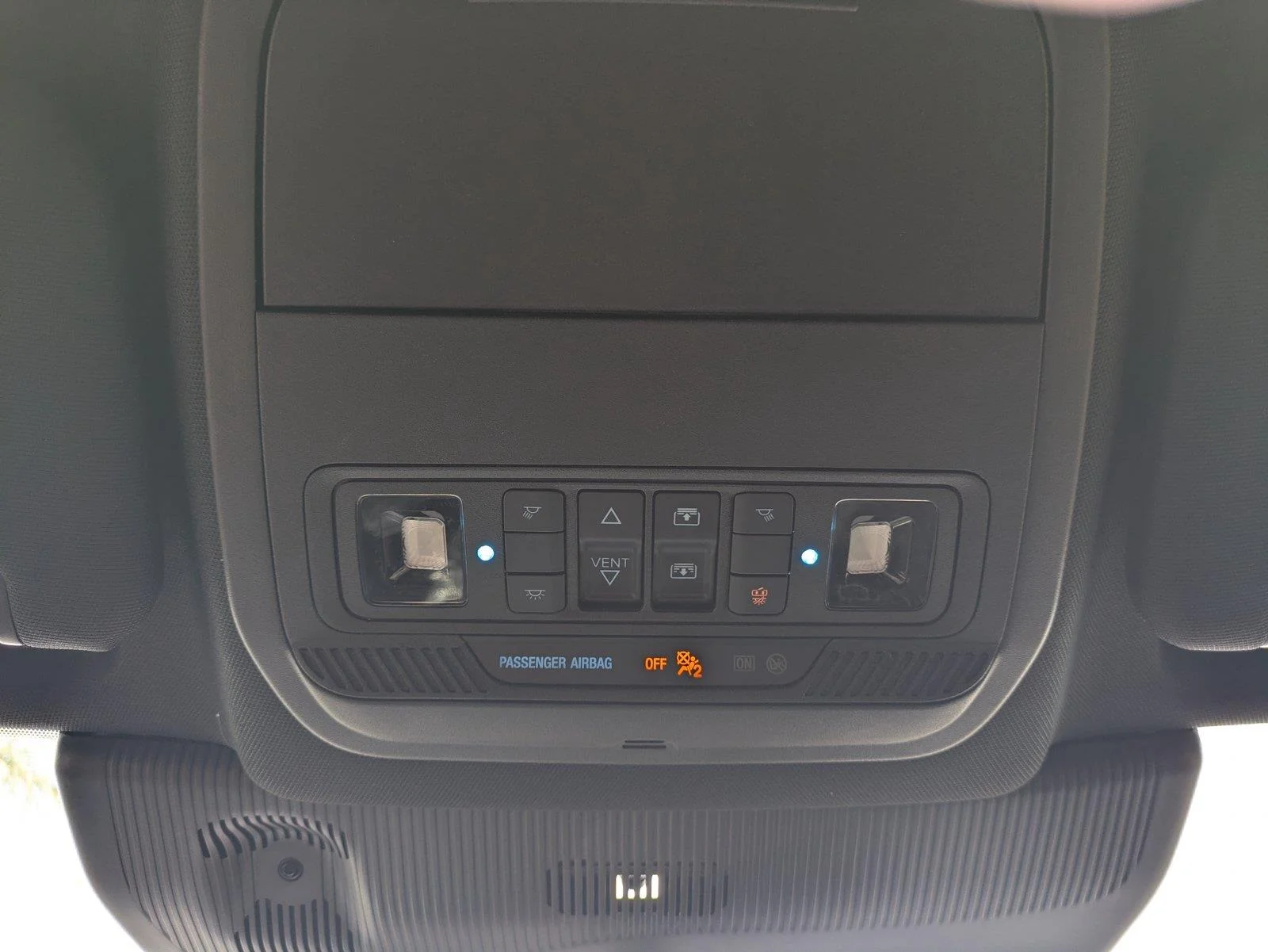2025 Ford Explorer ST - Photo 29