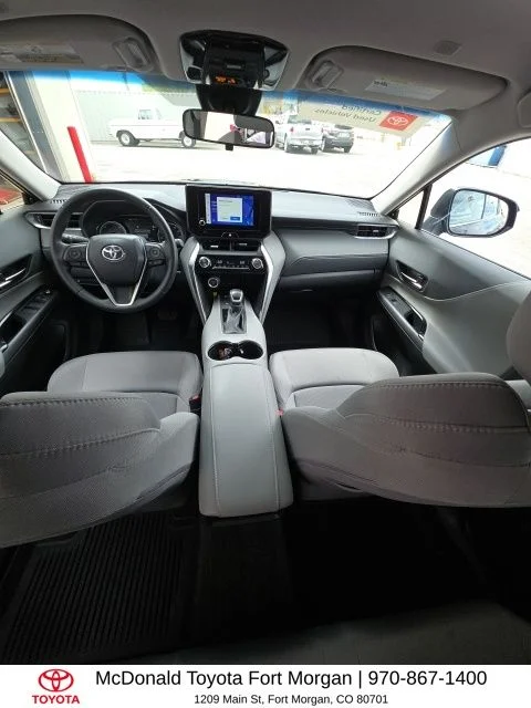 Used 2023  Toyota LE image 12