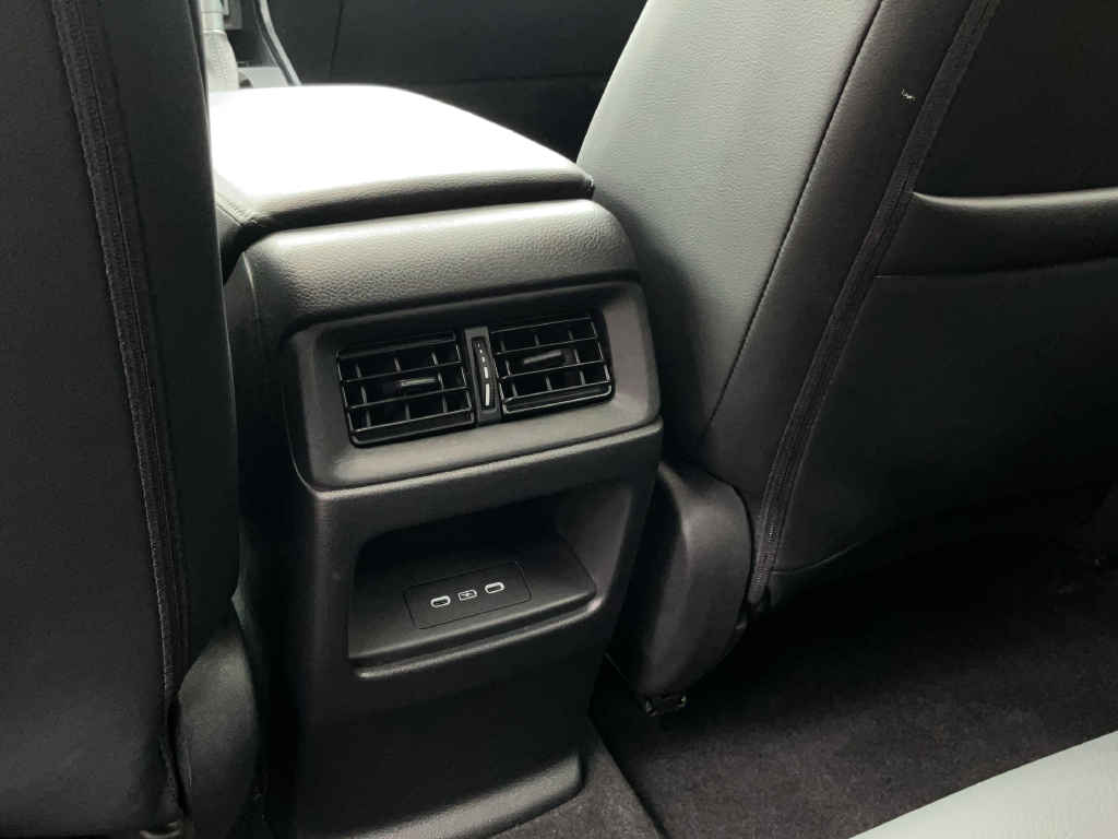 Used 2024 Black Honda EX-L image 33