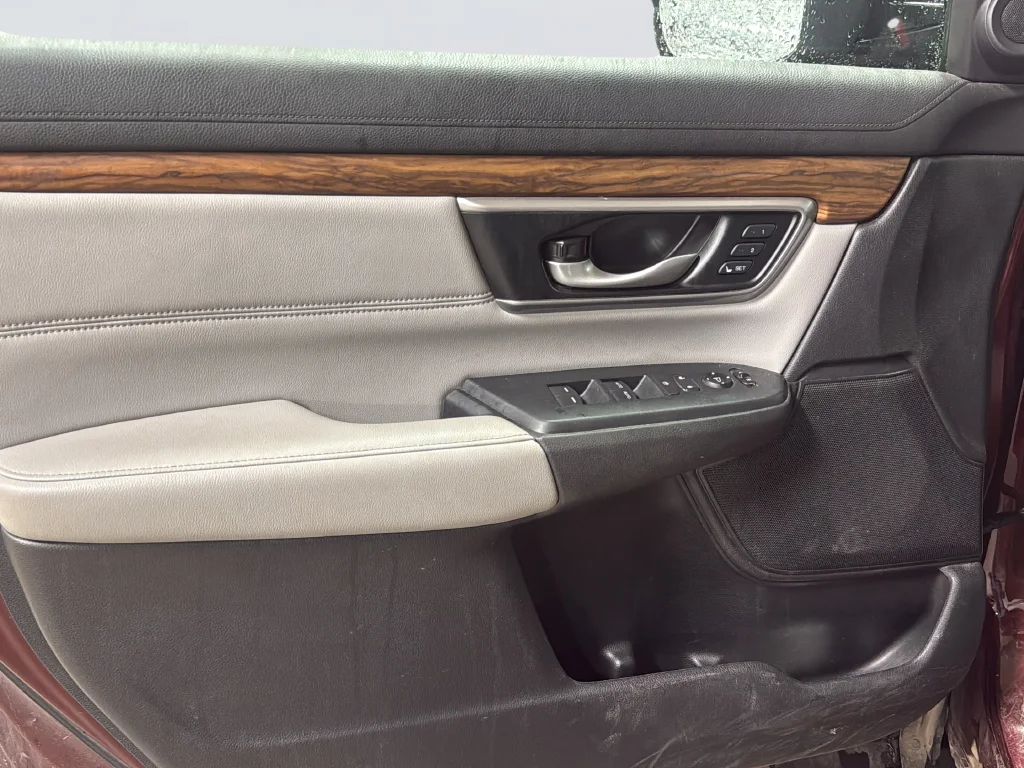 Used 2019 Red Honda EX-L image 31