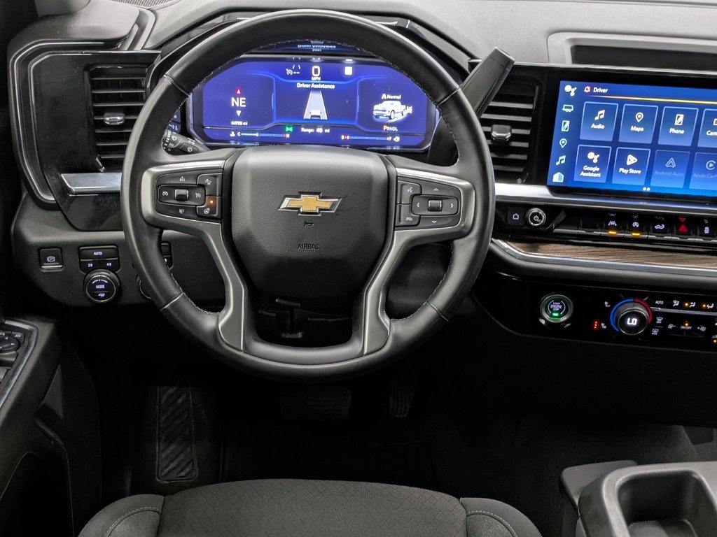 Used 2023 STERLING GRAY METALLIC Chevrolet LT image 6
