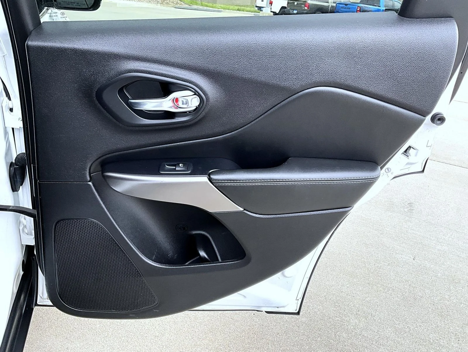 Used 2021 White Jeep Limited image 18