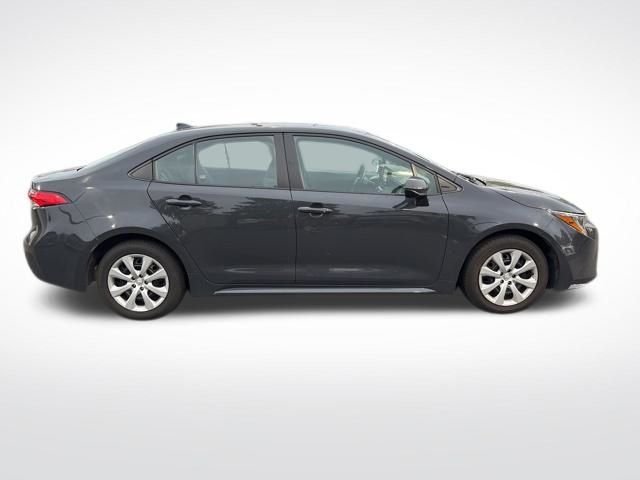 Used 2024 Underground Toyota LE image 8