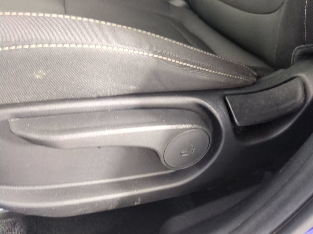 2024 Hyundai Tucson SE - Photo 22