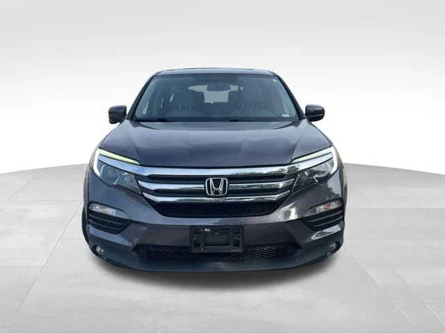 Used 2018  Honda EX-L image 9