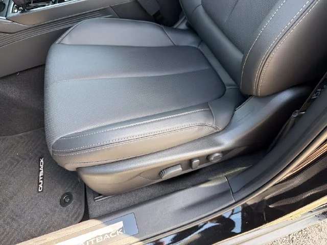 2026 Subaru Outback Limited - Photo 21