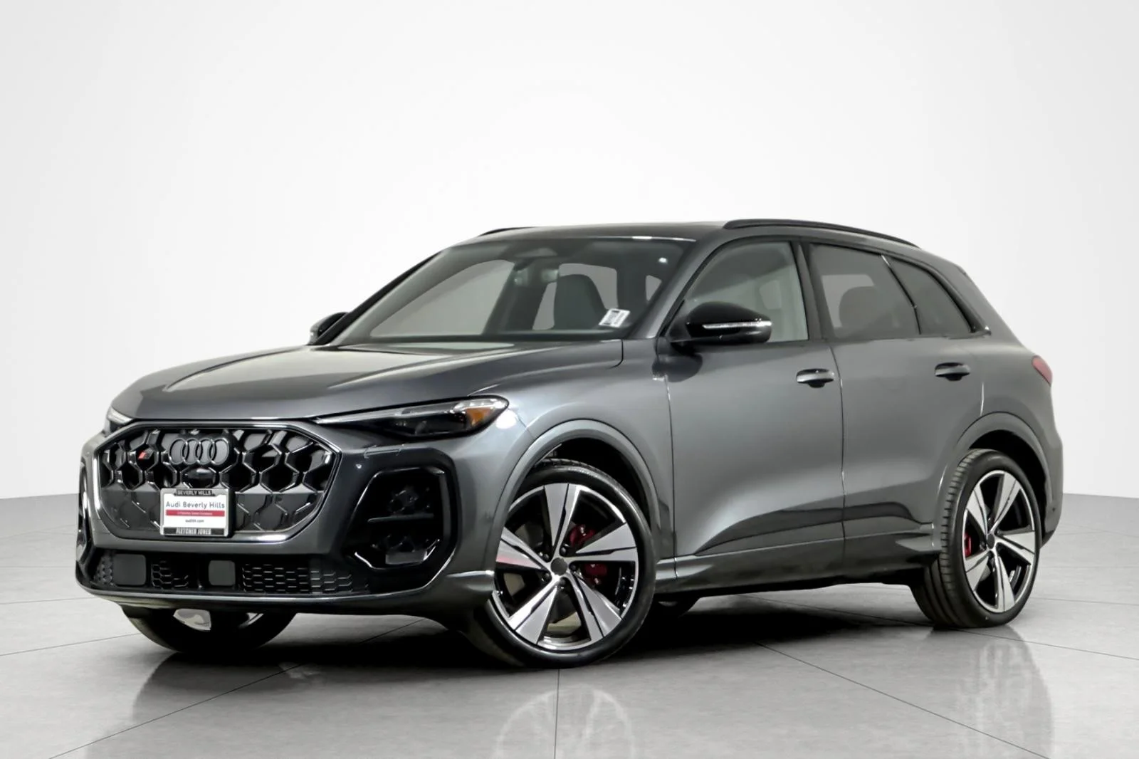 2026 Audi SQ5 Premium Plus quattro's photo