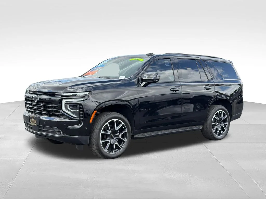Used 2025 Black Chevrolet RST image 3