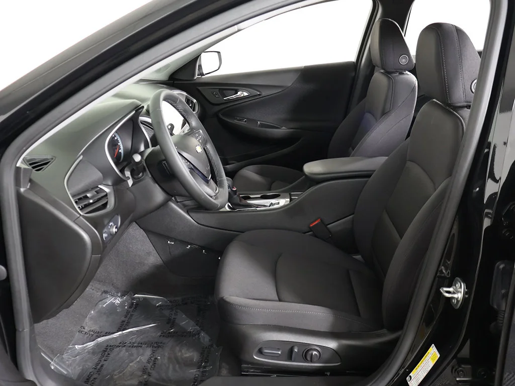 Used 2024 Black Metallic Chevrolet RS image 29