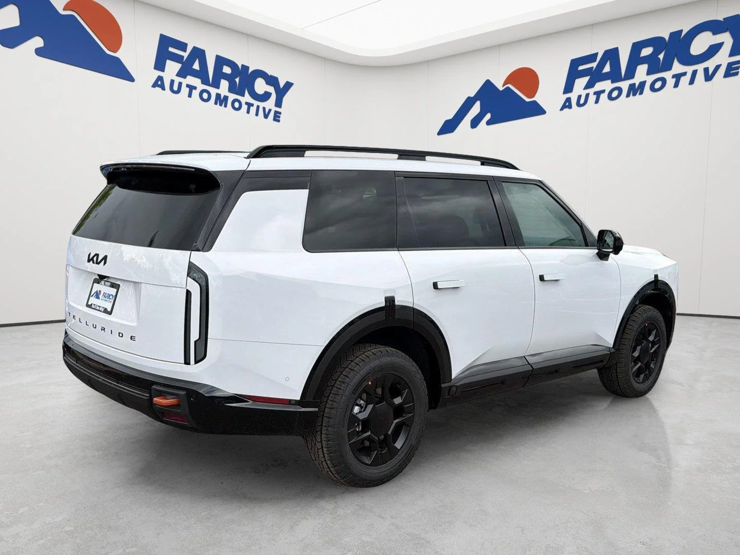 New 2027 Glacial White Pearl Kia X-Pro SX image 4