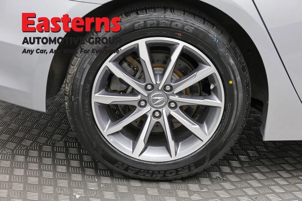 Used 2020 Silver Acura 2.4L image 30