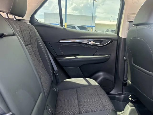 Used 2022 Red Buick Preferred image 15