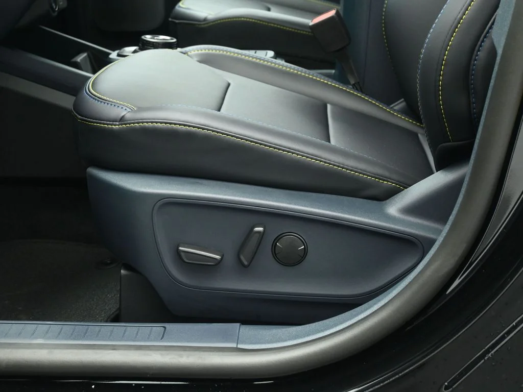 New 2026 Shadow Black Ford Lobo Standard image 8