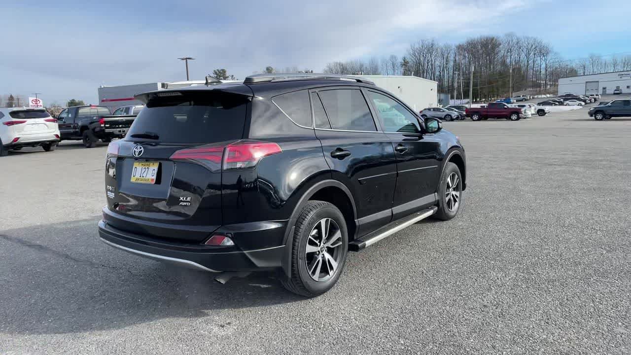 Used 2017 Black Toyota XLE image 8