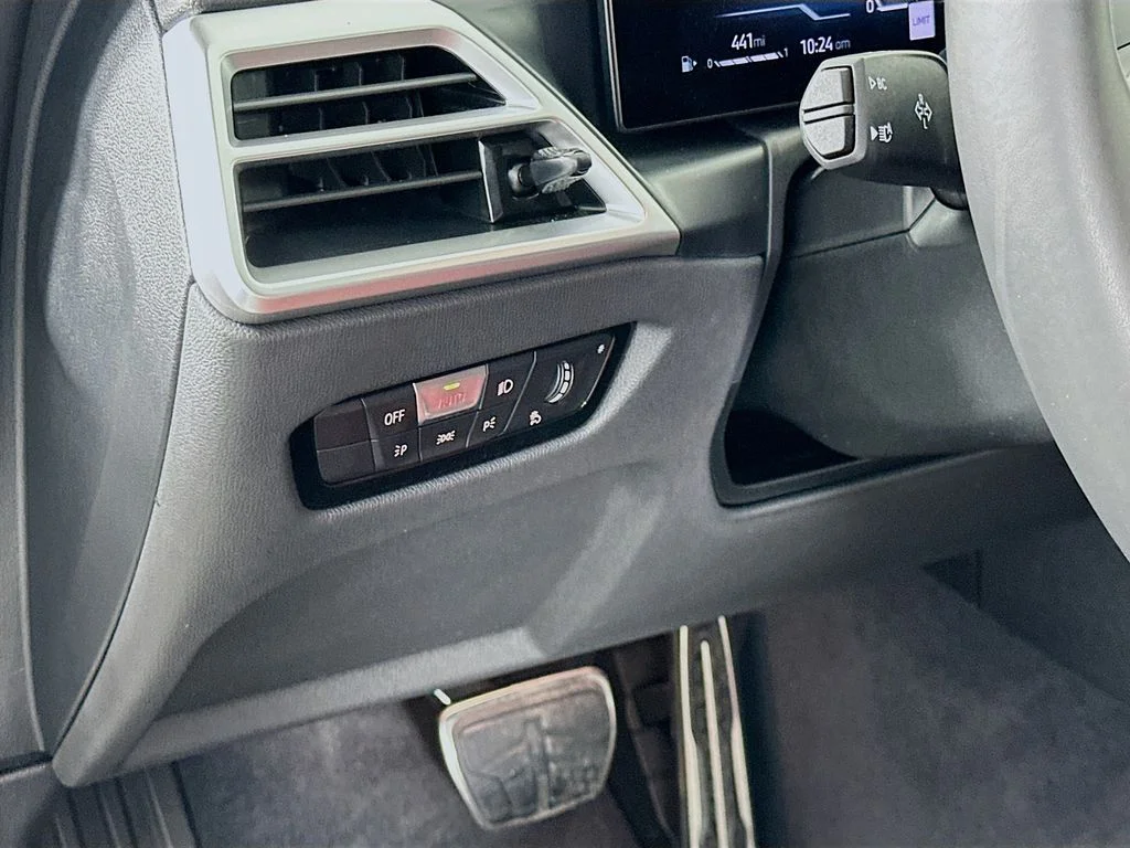 2025 BMW 4 Series 430i - Photo 10