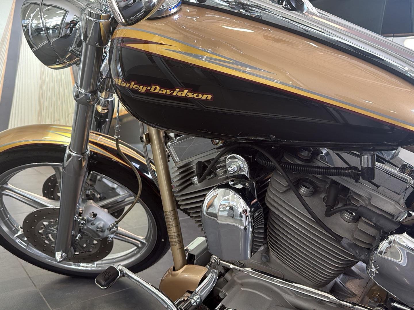 Used 2003 gold Harley Davidson Screaming Eagle image 22