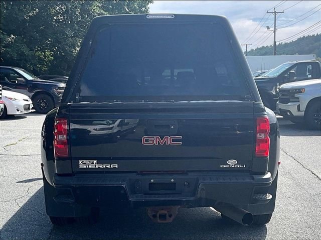 Used 2015 Black GMC Denali image 5