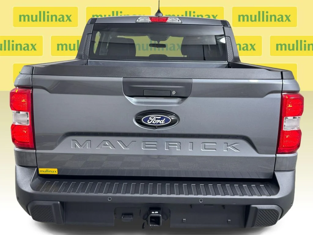 New 2026 Gray Ford XLT image 17