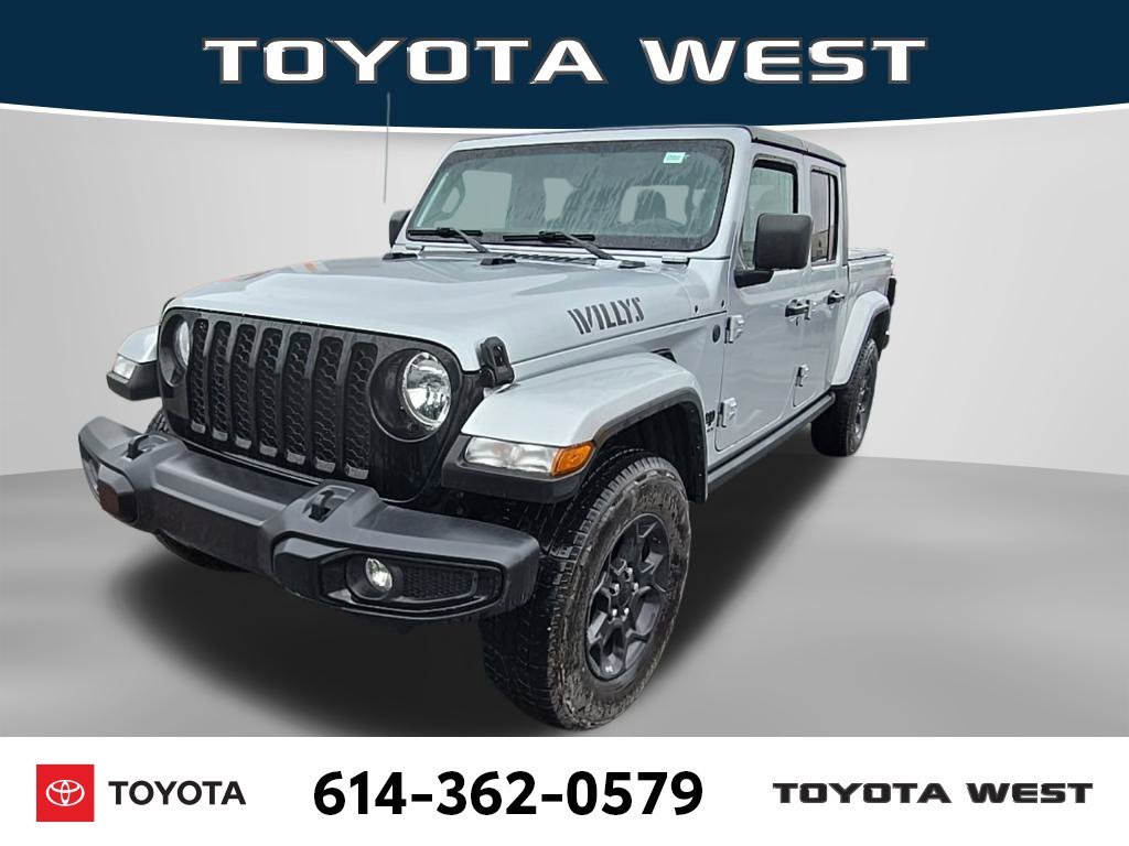 Used 2023 Silver Jeep Willys image 3