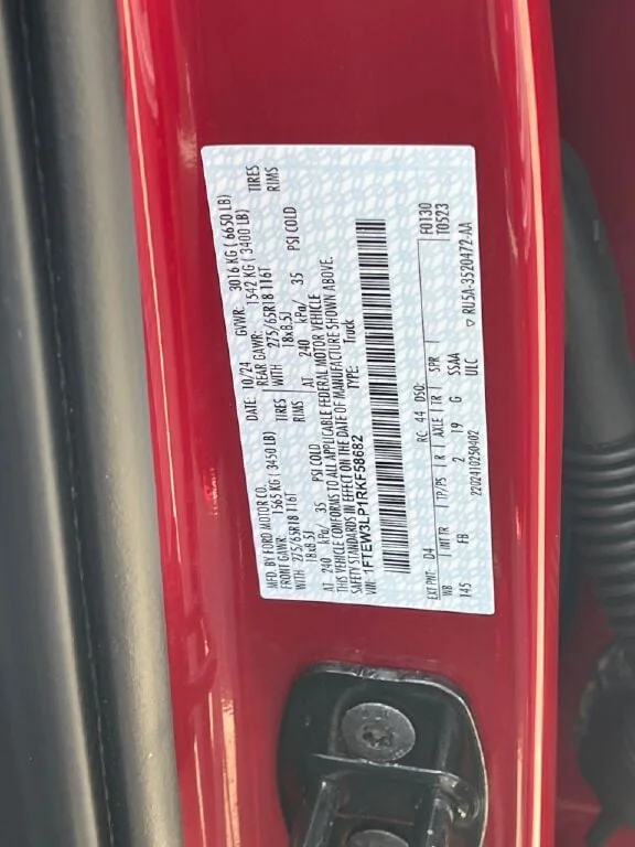 Certified Used 2024 Rapid Red Metallic Tinted Clearcoat Ford XLT image 38