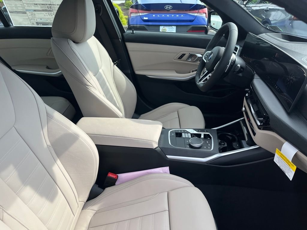 2025 BMW 3 Series 330i - Photo 35
