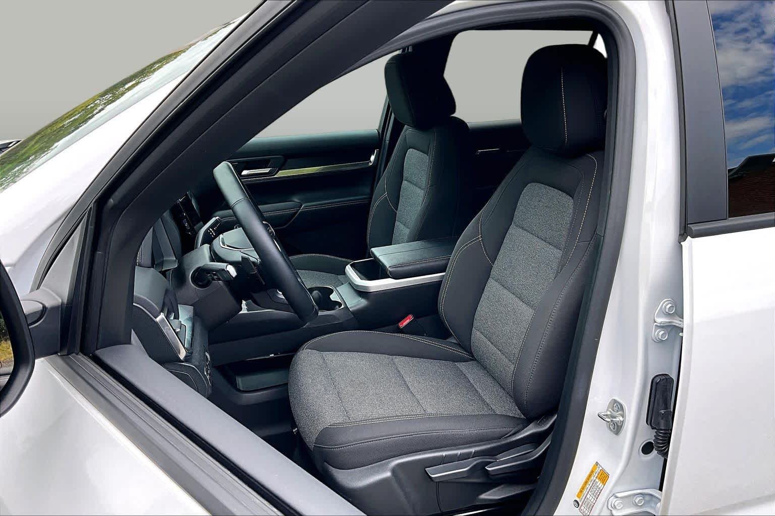 Used 2026 Summit White GMC AWD Elevation image 8