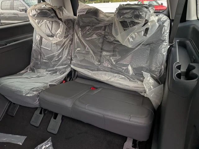 New 2026 Agate Black Metallic Ford MAX Active image 14