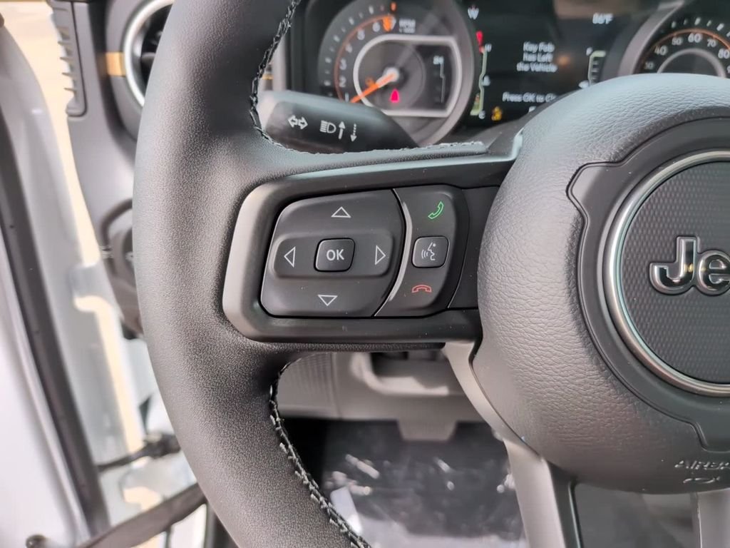 New 2026 Bright White Clearcoat Jeep  image 20