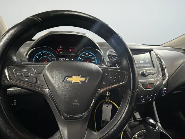 Used 2016 Blue Chevrolet LT image 9