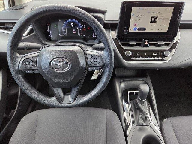Used 2026 Wind Chill Pearl Toyota LE image 23