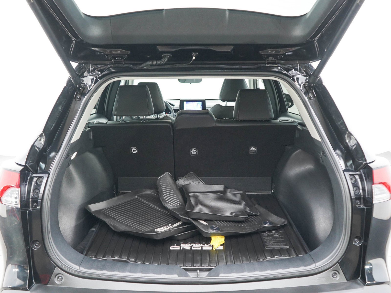 Used 2025 Jet Black Toyota XLE image 17