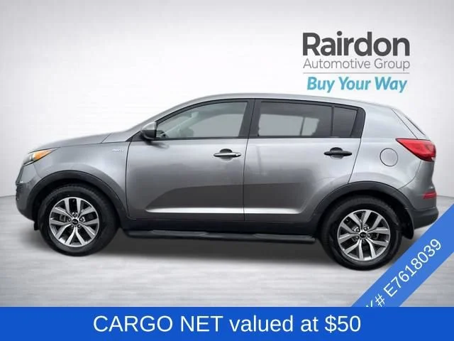 Used 2014 Mineral Silver Kia LX image 4