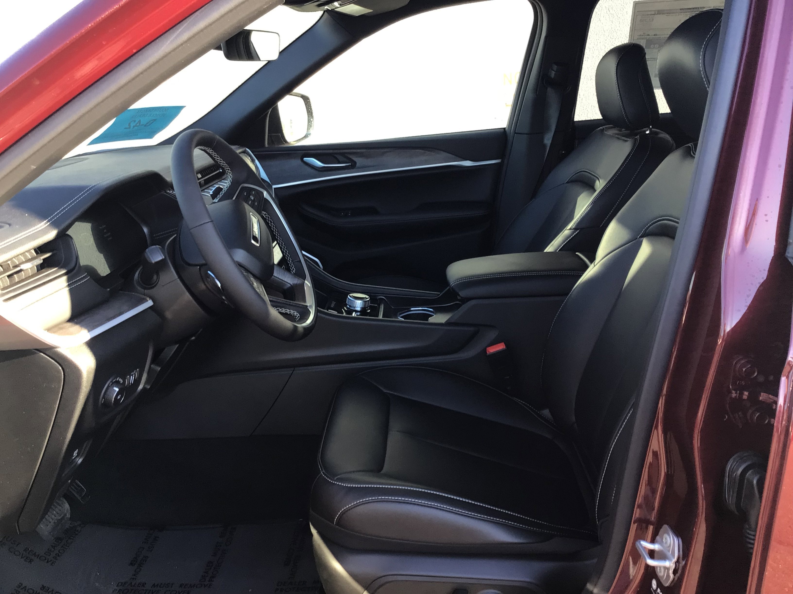 New 2026 Velvet Red Pearl-Coat Exterior Paint Jeep Limited image 13