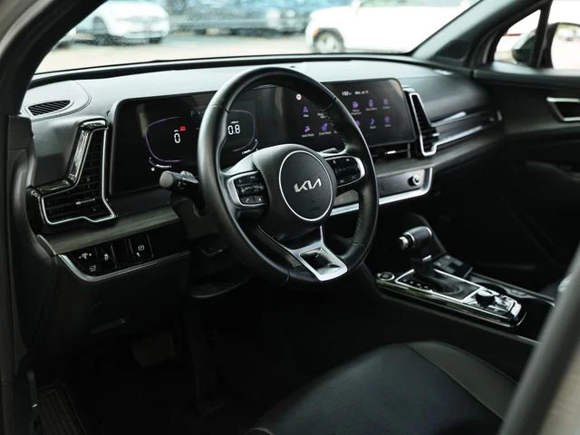 Used 2023 Wolf Gray Kia X-Line image 18