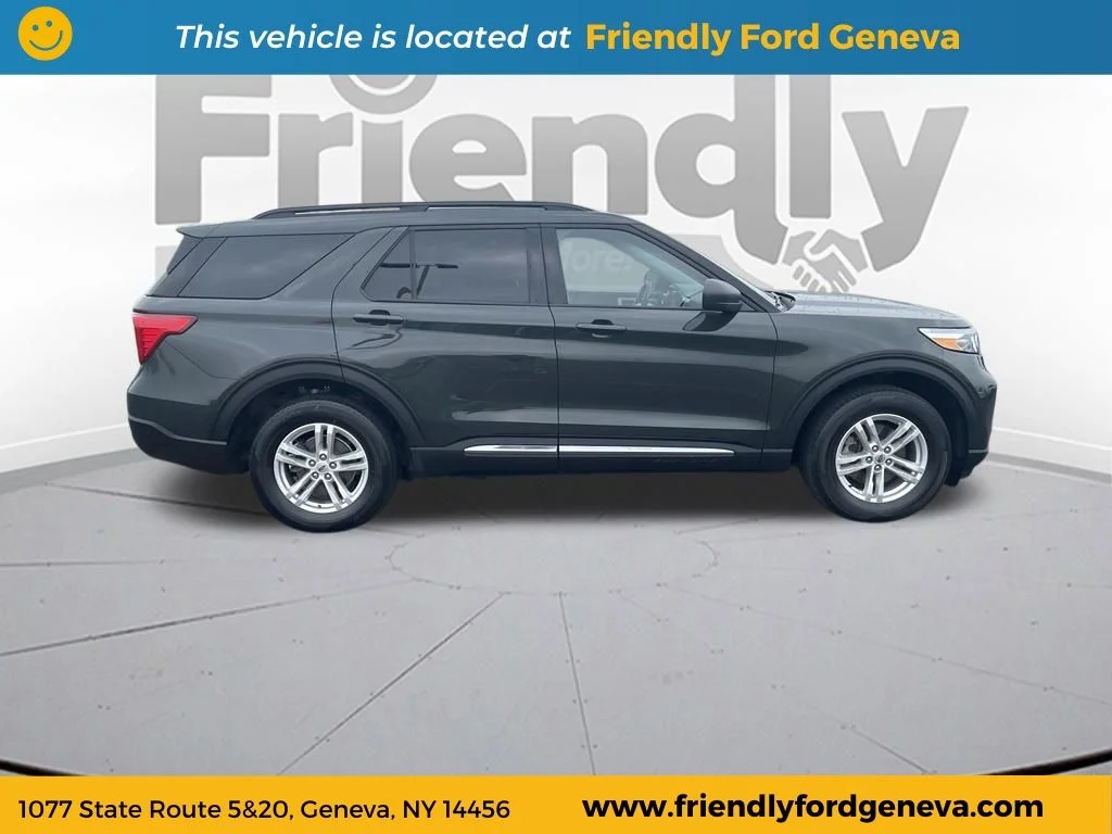 Used 2023 Green Metallic Ford XLT image 4