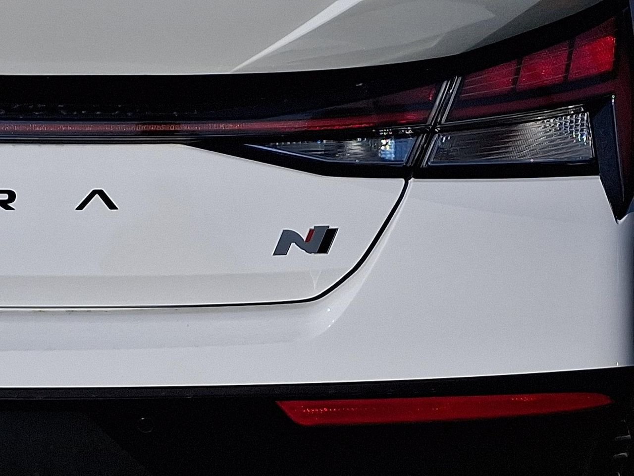 New 2026 Atlas White Hyundai Sedan image 7