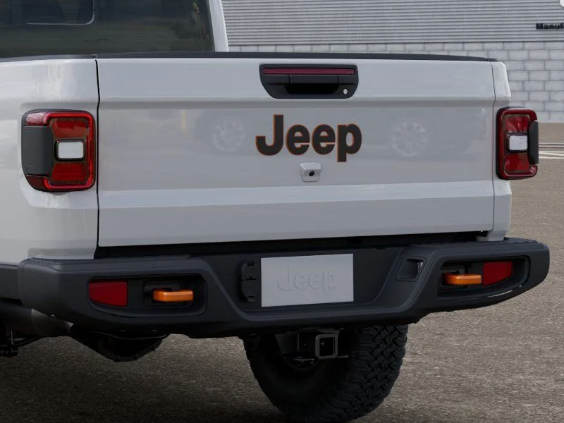 New 2026 Bright White Clear-Coat Exterior Paint Jeep Mojave image 15