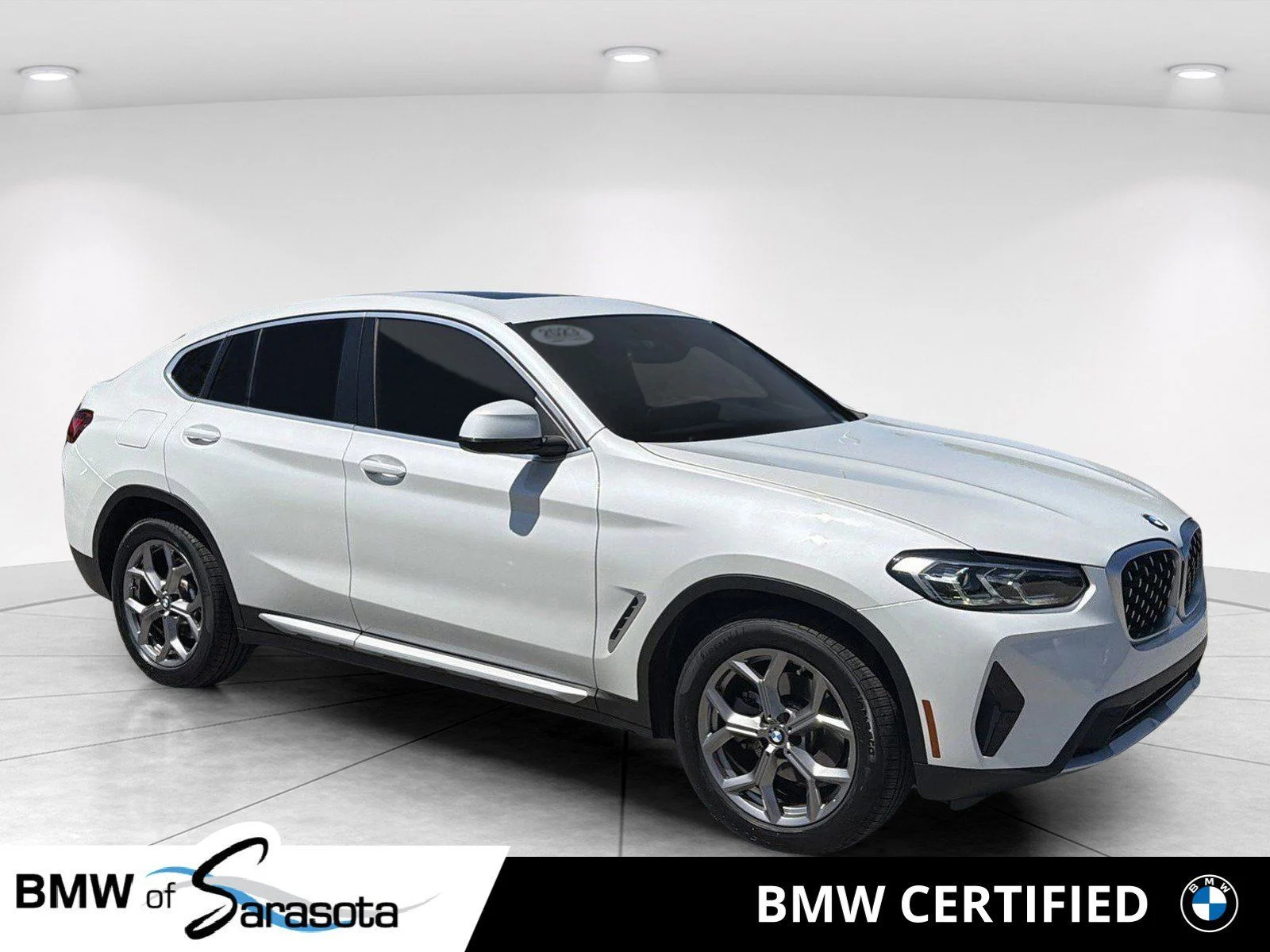 2023 BMW X4 xDrive30i's photo