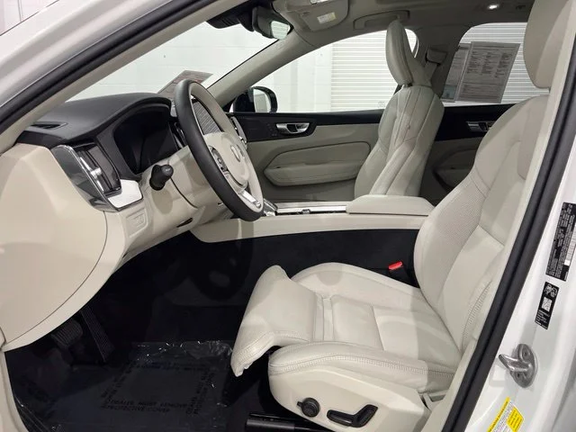 2026 Volvo XC60 Ultra - Photo 9