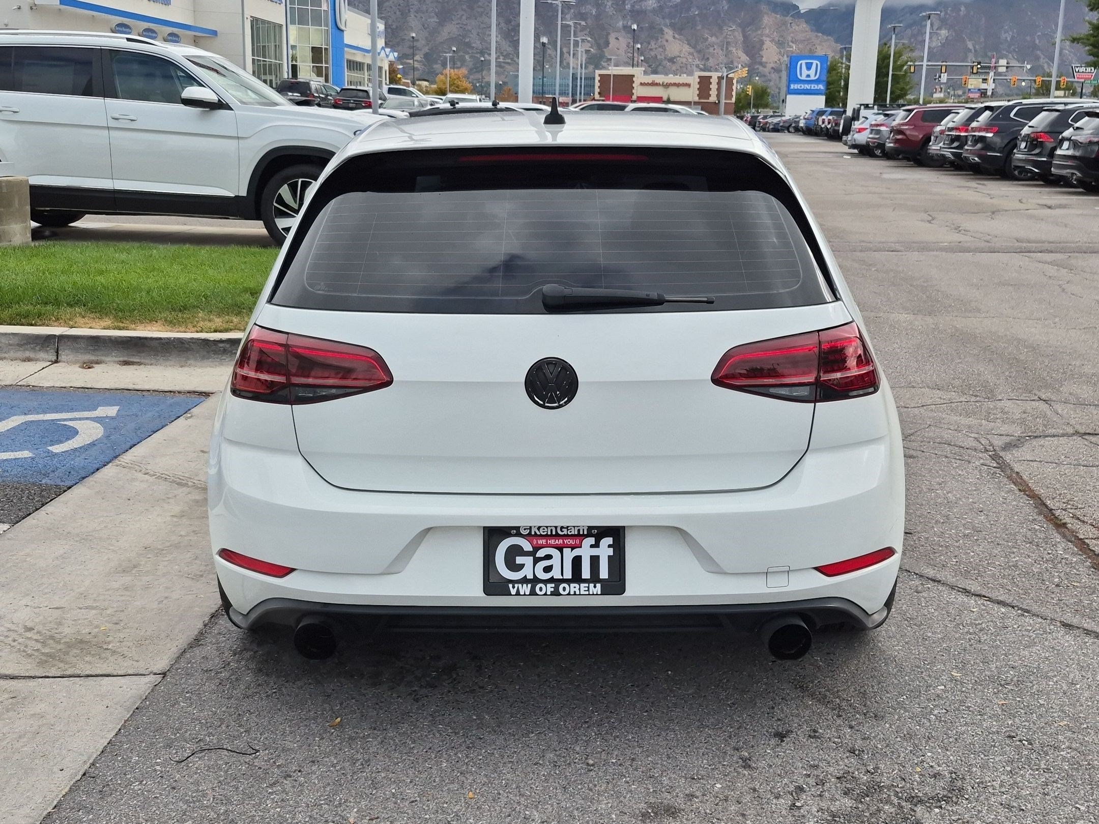 Used 2020 Pure White Volkswagen S image 4