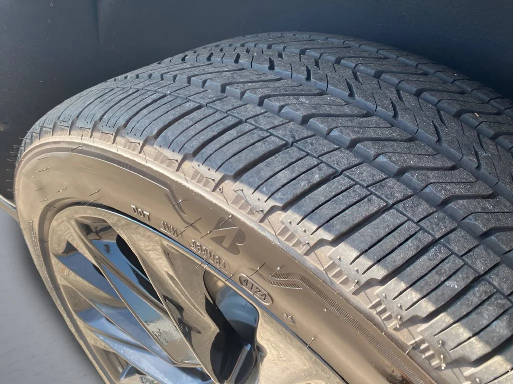 Used 2025 Crystal White Tricoat Cadillac Sport Platinum image 44