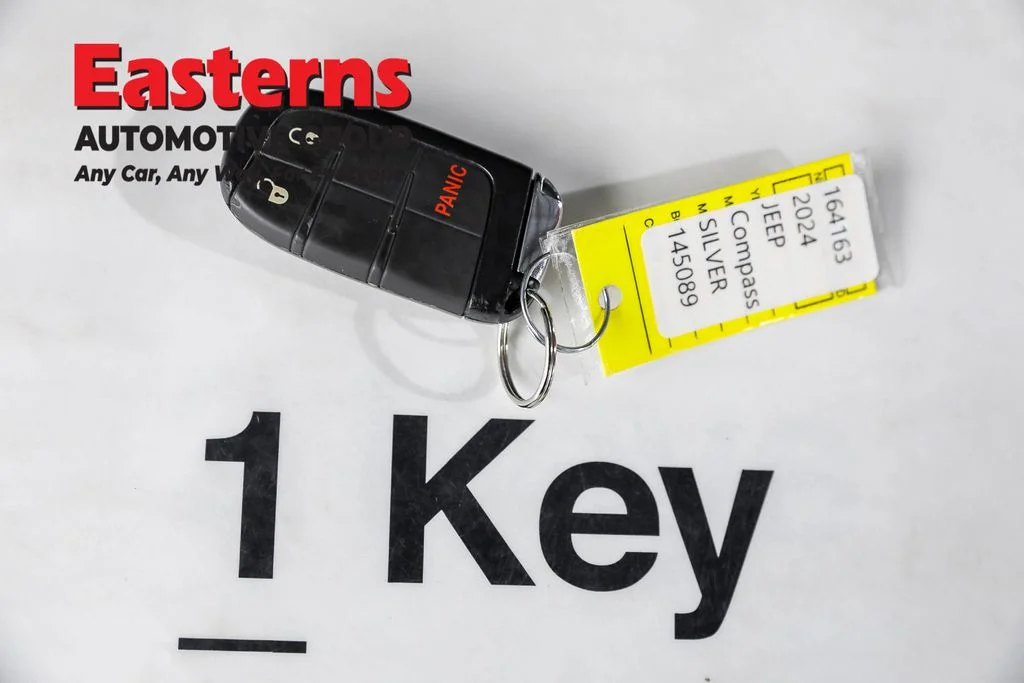 Used 2024 Silver Jeep Trailhawk image 24