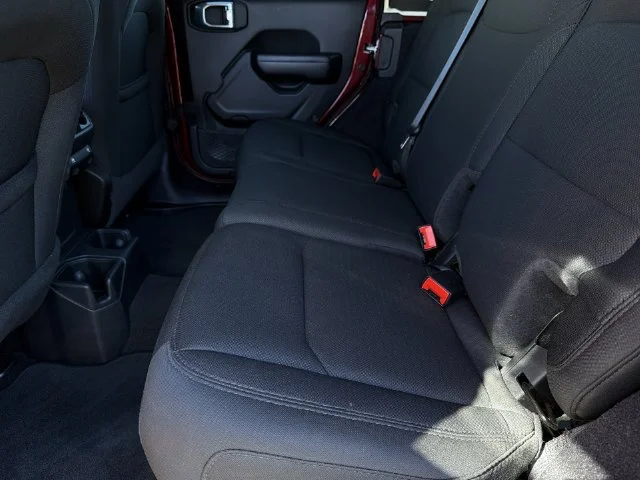 Used 2021 Red Jeep Unlimited Sport S image 19